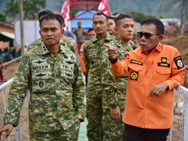 Bupati Tapteng Masinton Pasaribu Hadiri Launching 200 Titik Jembatan Garuda