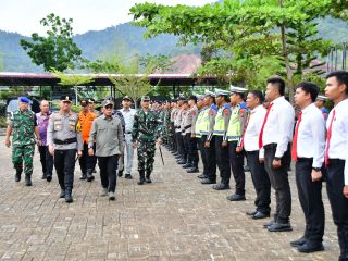 Operasi Ketupat Toba 2026, Bupati Masinton Pasaribu: Kedepankan Pelayanan Cepat, Responsif, dan Humanis